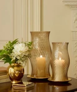 AERIN Introduction Square Match Sleeve & Matches -Valentino And AERIN unnamed file 1104