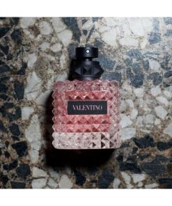 Valentino Donna Born In Roma Eau De Parfum -Valentino And AERIN unnamed file 30