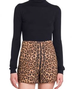 Valentino Maglia Cashmere & Silk Turtleneck Sweater -Valentino And AERIN unnamed file 801